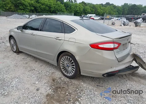 2015 Ford Fusion Titanium z USA, uszkodzony, nr VIN 3FA6P0K95FR125804